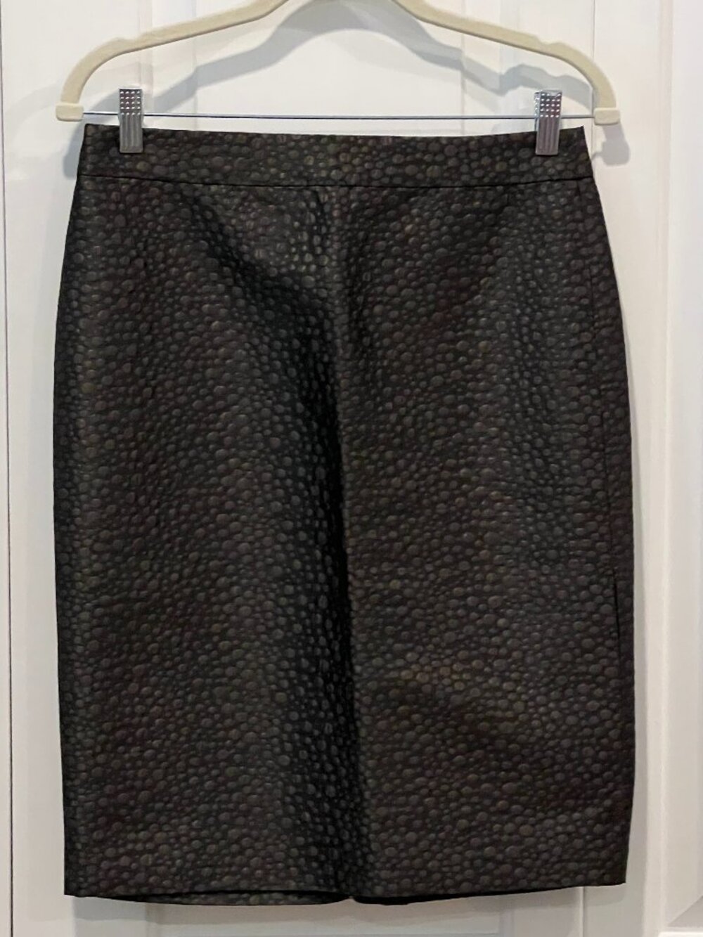 J.Crew Textured Dot Pencil Skirt – Size 4 – NWT ($118)